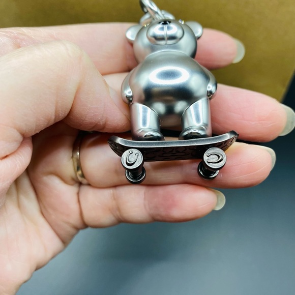 Coach Skateboard Bear Bag Charm Keychain - Picture 5 of 7